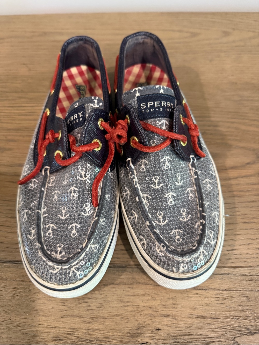 Sperry Top-Sider nautical patriotic boat shoes , perfect for July 4th size 6